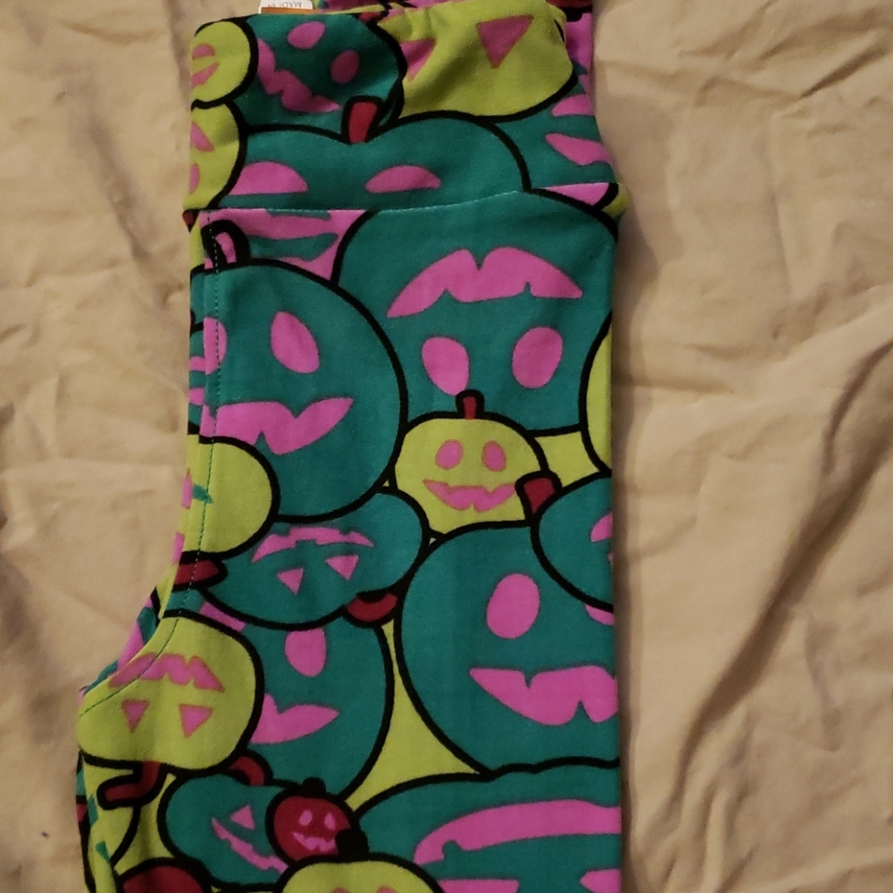 Lularoe halloween leggings